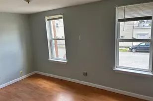 302 Chestnut Ave, Hawley, PA 18428 - Photo 12
