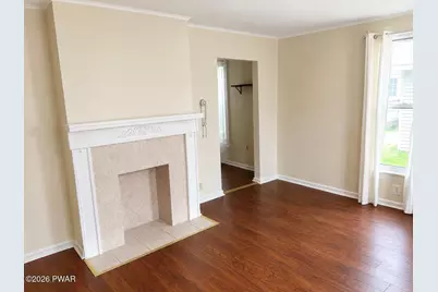 302 Chestnut Avenue, Hawley, PA 18428 - Photo 8