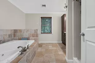 114 Sawkill Dr, Milford, PA 18337 - Photo 36