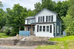 207 Highland St, Hawley, PA 18428 - Photo 1