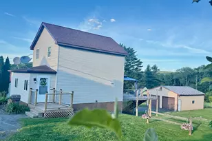 608 1st St, Richmondale, PA 18421 - Photo 4