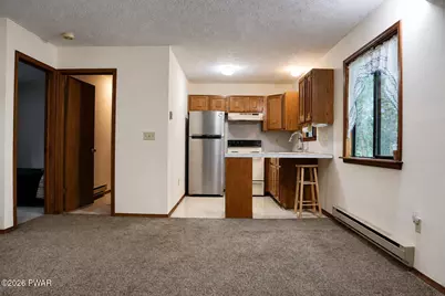 1042 Maplewood Drive, Newfoundland, PA 18445 - Photo 8