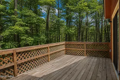 1042 Maplewood Drive, Newfoundland, PA 18445 - Photo 4