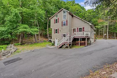 141 Paper Birch S, Tafton, PA 18464 - Photo 1