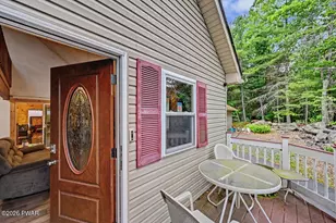 141 Paper Birch S, Tafton, PA 18464 - Photo 6
