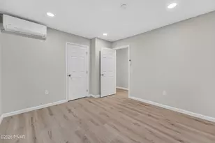 515 Hummingbird Ct, Bushkill, PA 18324 - Photo 20