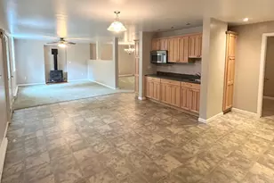 13 Sandy Ct, Lake Ariel, PA 18436 - Photo 30