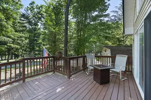 6 Lakeside Dr, Lakeville, PA 18438 - Photo 2