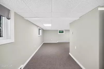 215 Lennon Road, Greentown, PA 18426 - Photo 14