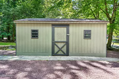 215 Lennon Road, Greentown, PA 18426 - Photo 24