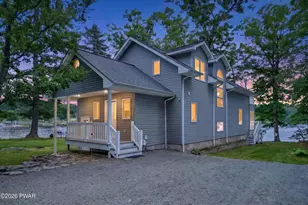 430 W Shore Dr, Hawley, PA 18428 - Photo 2
