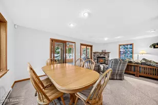 430 W Shore Dr, Hawley, PA 18428 - Photo 10