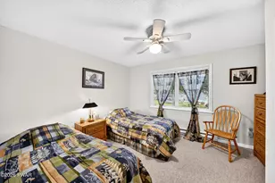 430 W Shore Dr, Hawley, PA 18428 - Photo 14