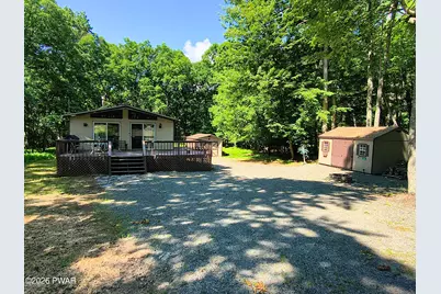 106 Pine Place, Hawley, PA 18428 - Photo 12