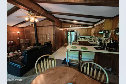106 Pine Place, Hawley, PA 18428 - Photo 14
