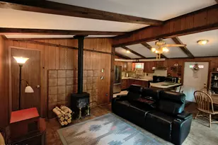 106 Pine Pl, Hawley, PA 18428 - Photo 18