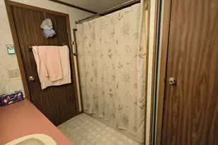 106 Pine Pl, Hawley, PA 18428 - Photo 32