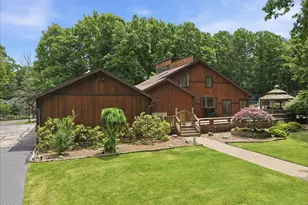 1075 Acacia Dr, Hawley, PA 18428 - Photo 16