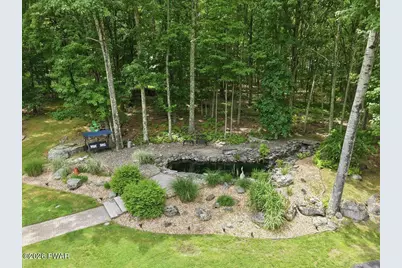 1075 Acacia Drive, Hawley, PA 18428 - Photo 6