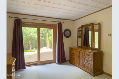 147 N Evergreen Drive, Greentown, PA 18426 - Photo 80