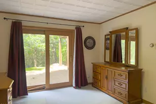 147 N Evergreen Dr, Greentown, PA 18426 - Photo 80