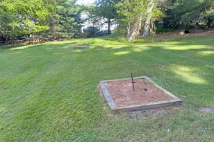 147 N Evergreen Dr, Greentown, PA 18426 - Photo 104