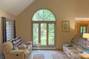 147 N Evergreen Dr, Greentown, PA 18426 - Photo 38