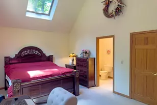 147 N Evergreen Dr, Greentown, PA 18426 - Photo 62