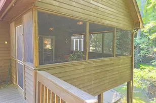 147 N Evergreen Dr, Greentown, PA 18426 - Photo 28