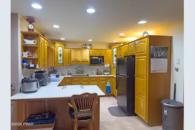 147 N Evergreen Drive, Greentown, PA 18426 - Photo 8