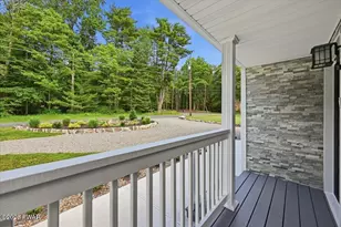 105 Aspen Dr, Tannersville, PA 18372 - Photo 12