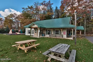 1079 Indian Dr, Lake Ariel, PA 18436 - Photo 82