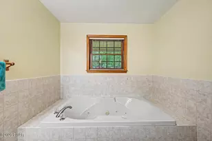 1079 Indian Dr, Lake Ariel, PA 18436 - Photo 36