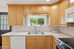 4 Corey St, Honesdale, PA 18431 - Photo 6