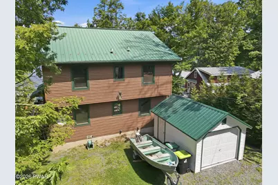 262 Laurel Lane, Greentown, PA 18426 - Photo 2