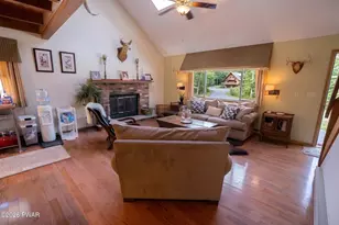 2979 Wedge Dr, Lake Ariel, PA 18436 - Photo 10
