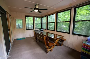 3935 Chip Ct, Lake Ariel, PA 18436 - Photo 10