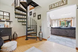 147 Minkon Dr, Cresco, PA 18326 - Photo 10