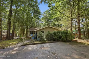 211 Waterview Dr, Lords Valley, PA 18428 - Photo 36