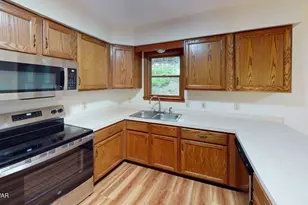 128 St Andrews Dr, Bushkill, PA 18324 - Photo 2