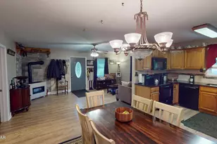 327 Rock Oak Rd, Dingmans Ferry, PA 18328 - Photo 16