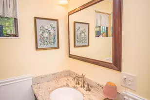 48 Sheridan Rd, Hawley, PA 18428 - Photo 18