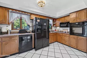 162 Doolan Rd, Dingmans Ferry, PA 18328 - Photo 40