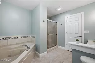 1212 N Whittaker Dr, Bushkill, PA 18324 - Photo 20