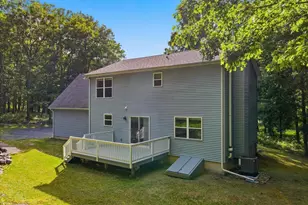 1212 N Whittaker Dr, Bushkill, PA 18324 - Photo 32