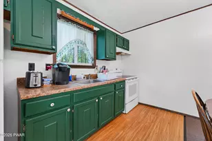521 Cedarwood Terrace, Lake Ariel, PA 18427 - Photo 12