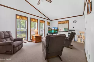 521 Cedarwood Terrace, Lake Ariel, PA 18427 - Photo 6