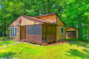 521 Cedarwood Terrace, Lake Ariel, PA 18427 - Photo 2