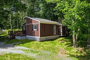 4774 Pine Ridge Dr W, Bushkill, PA 18324 - Photo 18