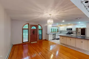 315 Rambling Way, Milford, PA 18337 - Photo 8